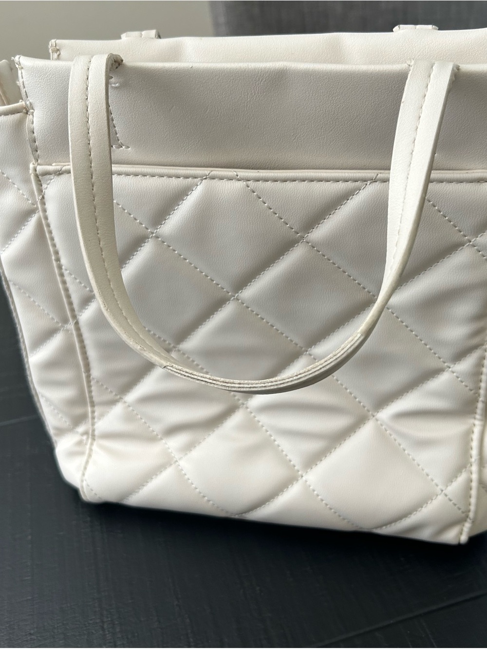 Steve Madden Cream Quilted Tote with Logo and removable  cross body strap - Picture 11 of 14